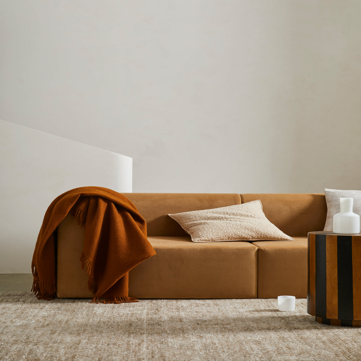 Alberto Cushion - Nougat